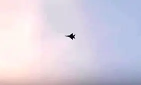  پرواز جنگنده های ارتش در آسمان تهران؛ علت چیست؟