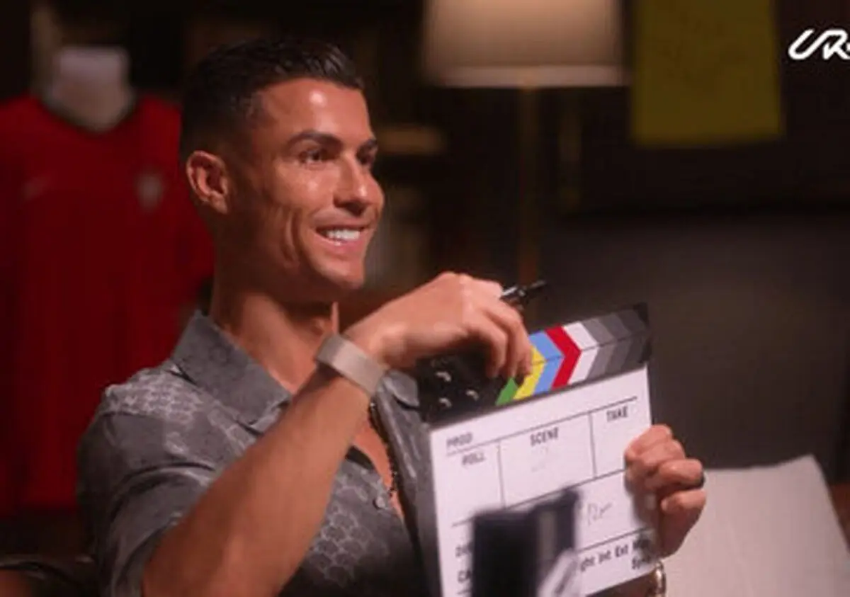 کریستیانو رونالدو یوتوبر شد!/ سیوووووبسکرایب کنید!/ ویدئو

