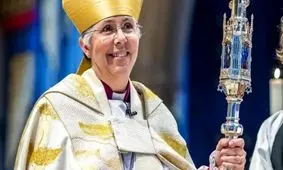 زن ایرانی که ممکن است رهبر معنوی کلیسای انگلستان شود، کیست؟