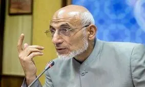 در مورد فرزند من سوال می‌کنید، چه ربطی به من دارد؟! خودش یک کاری کرده و به او خیانت کردند/ من نماینده مردمم نه شما