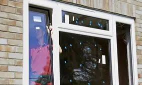 قبل از ساخت پنجره جدید به سمت همسایگان این مطلب را بخوانید