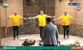 سبک جدید ورزش کردن در صداوسیما با کت و شلوار/ ویدئو