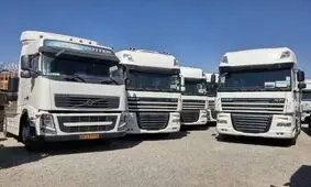 ویدیویی عجیب از برگزاری یک عروسی پشت تریلی در تهران!