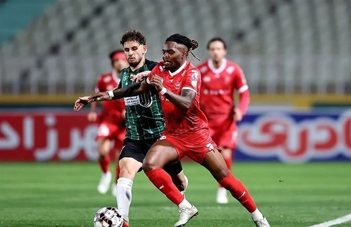 بیفوما در پرسپولیس ماندنی شد

