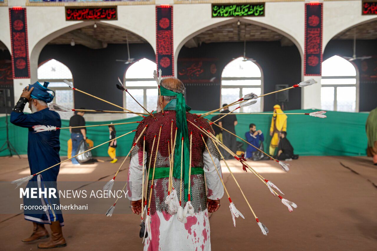 تصاویر: کاروان نمادین لشکر جن‌ها در نوش آباد