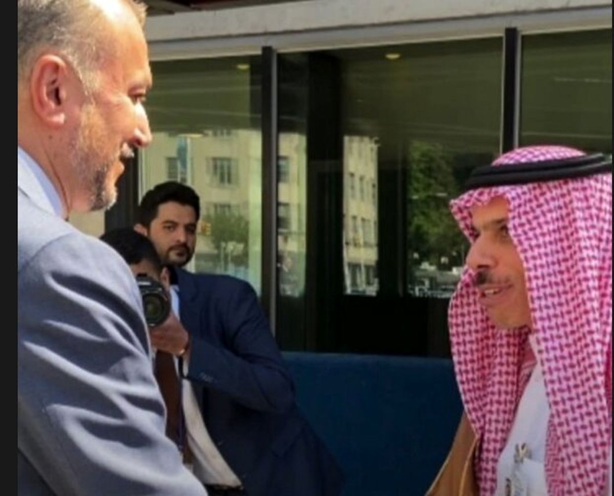 دیدار گرم وزیرخارجه عربستان و امیرعبداللهیان در نیویورک/ در عربستان منتظرتان هستیم