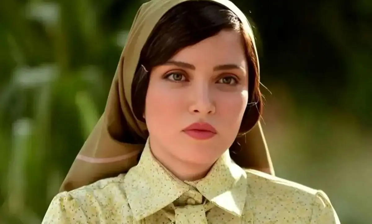 تجلی هنر و اصالت ایرانی در استایل خیره کننده بهنوش طباطبایی در جشن حافظ 