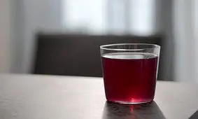 مخدر لین چیست؟ با خطرات نوشیدنی بنفش آشنا شوید