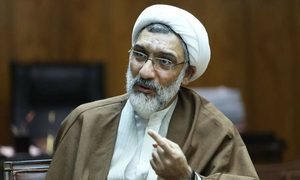 مصطفی پورمحمدی: ژست حمایت از اعتراضات در ایران به ترامپ نامیزون نمیاد