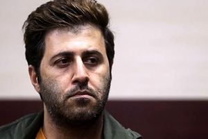 موبایل یک بازیگر دیگر را هم به سرقت بردند/ حمله به هومن حاجی عبداللهی در میدان هروی تهران