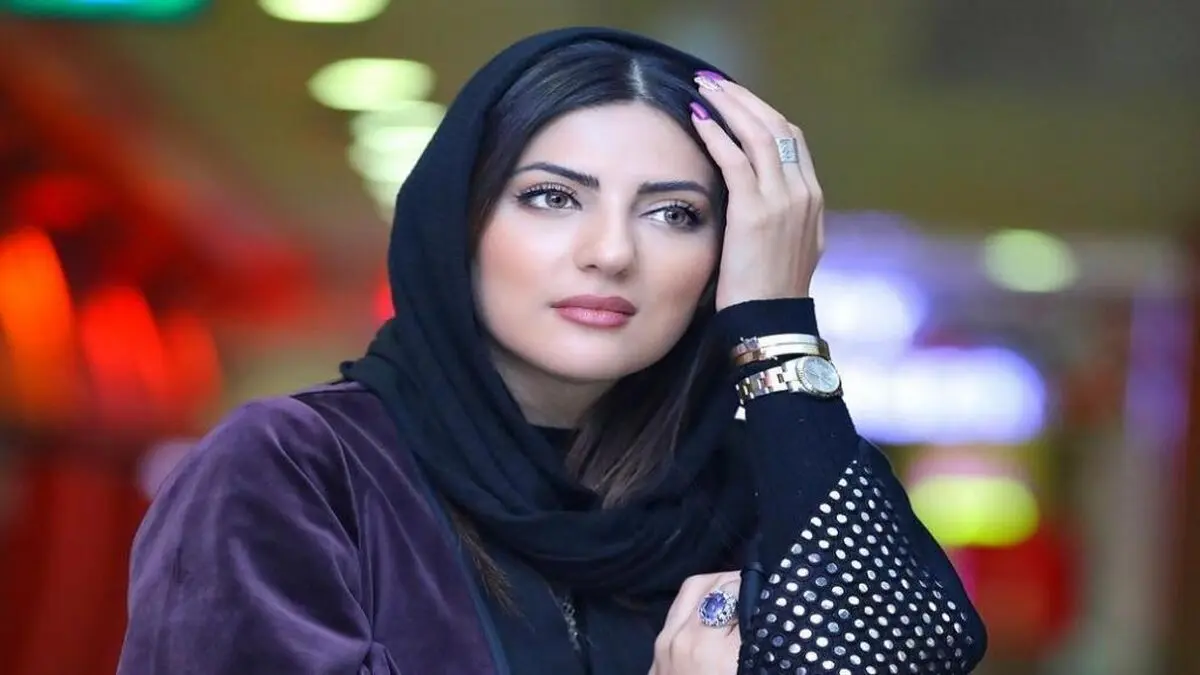 نگاهی به استایل هلیا امامی بازیگر جوان ایرانی در جشنواره فجر