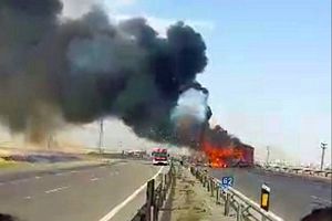 مرگ دلخراش ۶ نفر در آتش‌سوزی دو خودرو