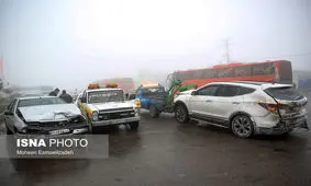 تصادف زنجیره‌ای در آزادراه «قزوین- زنجان» ۱۲ مصدوم برجای گذاشت

