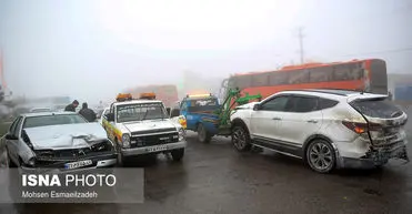 تصادف زنجیره‌ای در آزادراه «قزوین- زنجان» ۱۲ مصدوم برجای گذاشت

