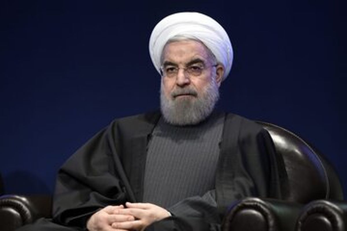 حسن روحانی: همین برجام نیمه جان دو کار مهم انجام داد