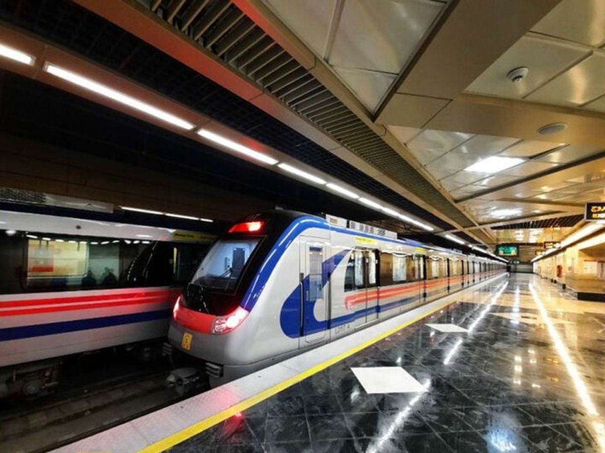 خودکشی دختر جوان در ایستگاه مترو تئاتر شهر