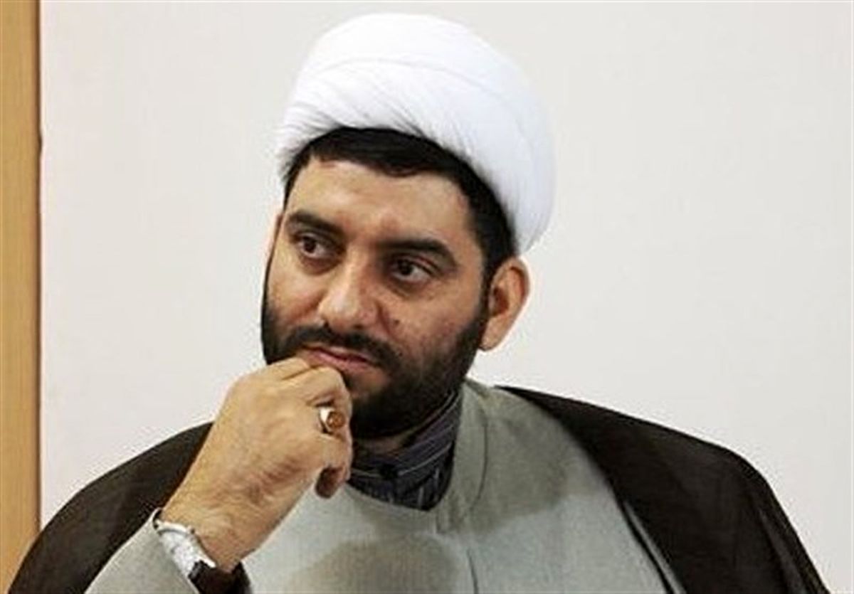 مجلس در عین تقارن گفتمانی با دولت در مقابل کاستیها از مردم دفاع میکند