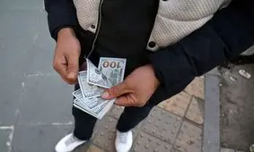 بازار سبز دلار در نوروز ۱۴۰۱
