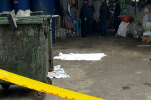 کشف جسد یک زن در سطل زباله/ ویدئو