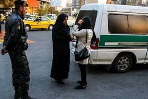 مخالفت ۸۰درصدی افکارعمومی با بازگشت مداخله پلیسی در موضوع حجاب / شما هم نظر خود را کامنت بگذارید
