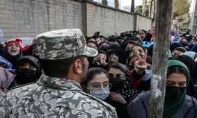 پاداش سفر خارجی برای مسبب اتفاقات ورزشگاه مشهد!

