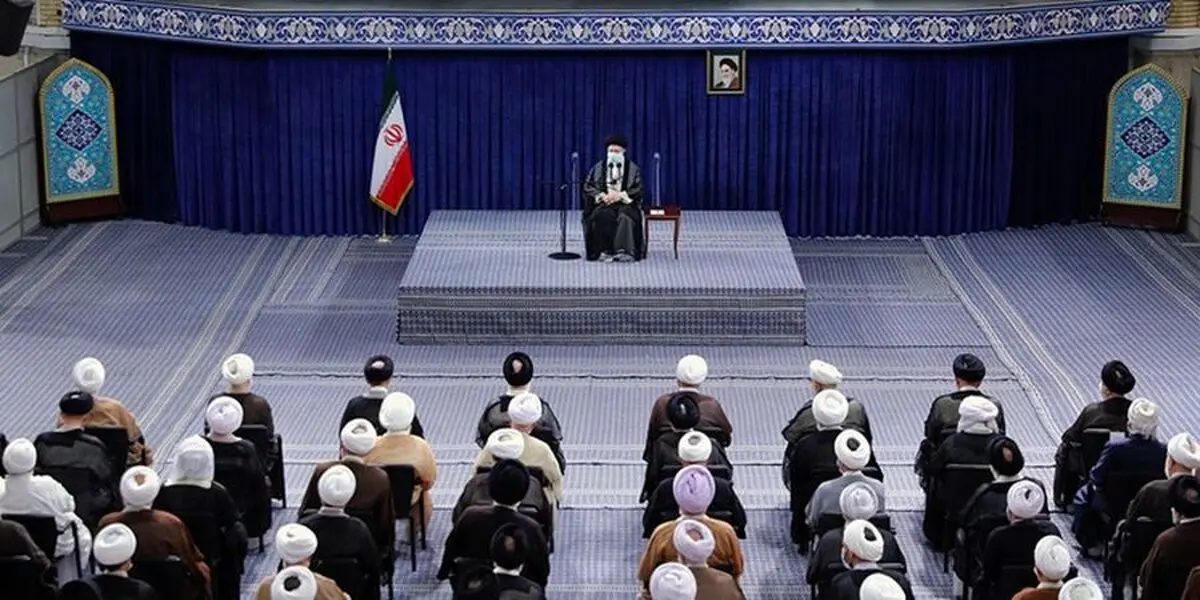 ائمه جمعه در نامه ای به رهبری: هنوز با کسب رضایت جنابعالی فاصله داریم

