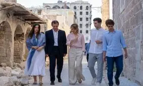 بازدید بشار اسد و همسر و فرزندانش از حلب/ حجاب اسماء اسد هنگام حضور در مسجد اموی/ عکس
