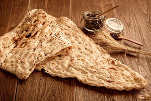 شگرد یک نانوایی در فارس که نان نمی پخت اما پول پارو می کرد
