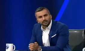 اتهام به چشمک زدن صدای میثاقی را در آورد