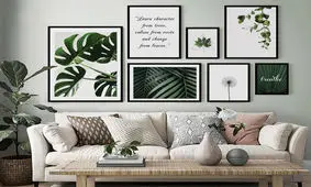 ترفندهای چیدمان قاب‎ عکس روی دیوار | چگونه مجموعه‌ چندتایی از قاب‌ ها روی دیوار اتاق خواب نصب کنیم؟