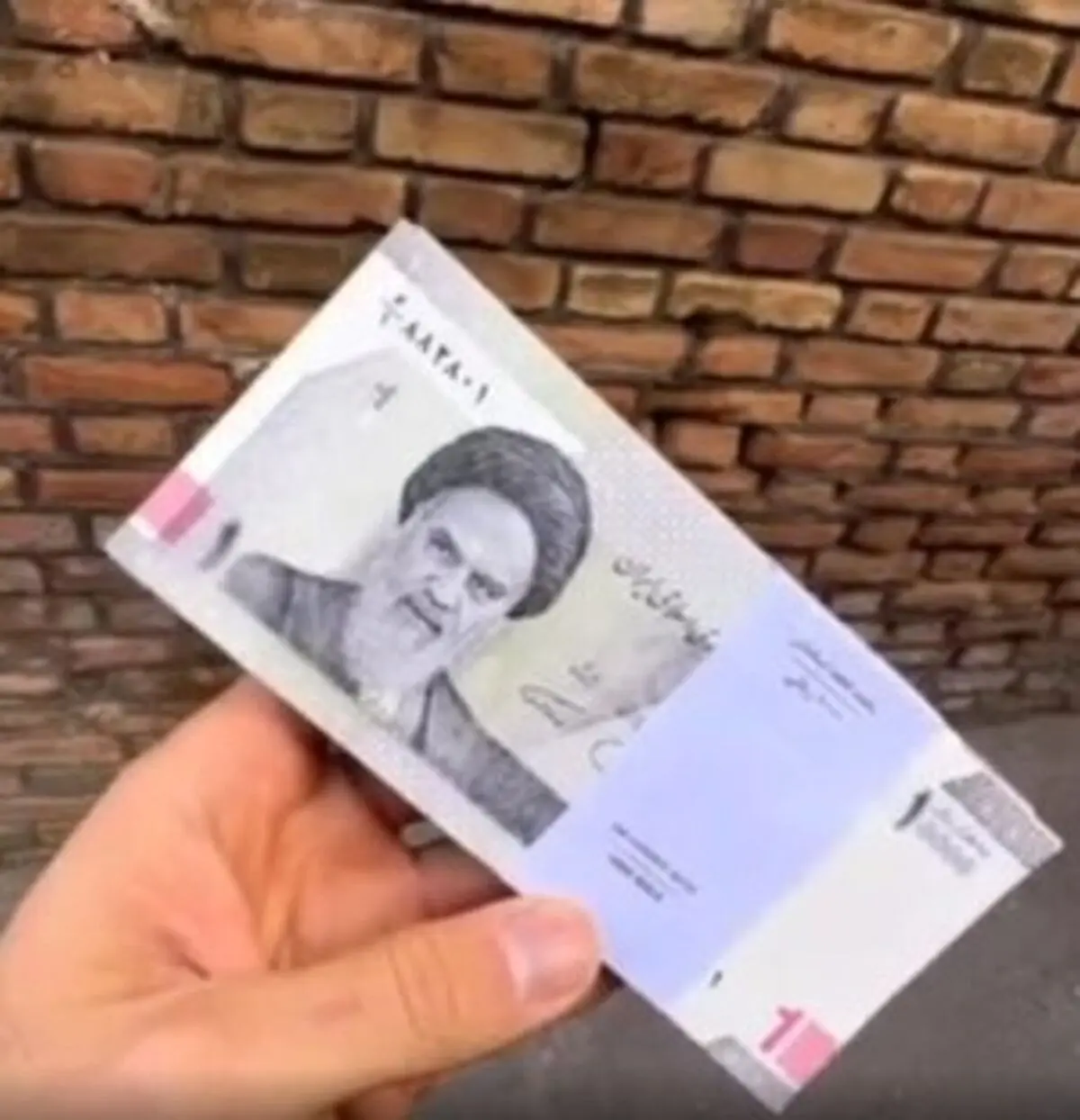 توزیع اسکناس درشت، تورم را بالا می برد؟