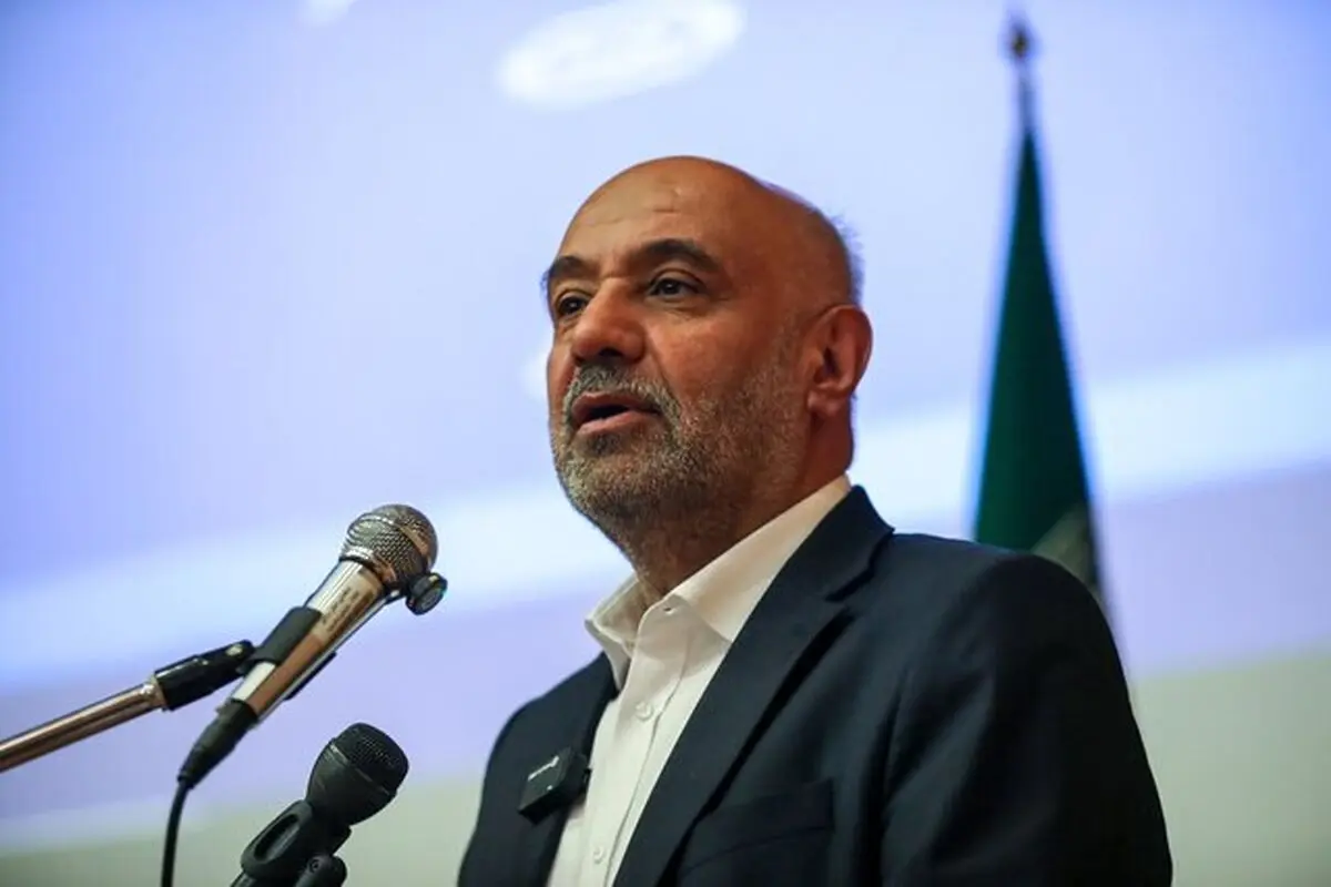 وزیر کار: افزایش مبلغ کالابرگ نیازمند بررسی آثار اقتصادی آن است
