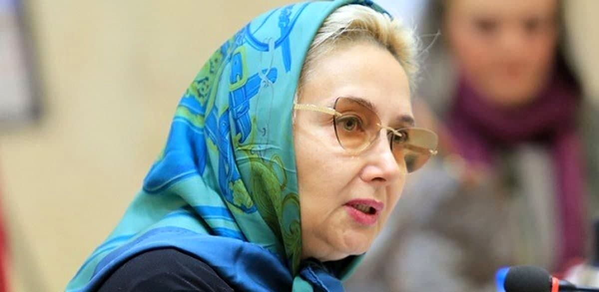 شما که میگویید هنرمندان برای مردم چه کردند، چرا زحمت هنرمندان را نمیبینید؟