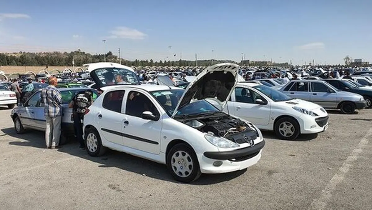 پراید، پژو، دنا و ساینا در ۴۵ روز چقدر گران شدند؟ 