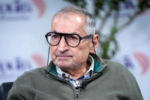 زیباکلام: هفتم اکتبر نشان داد ایدههای افراطی از تهران تا تلآویو شکست خوردهاند/ عکس