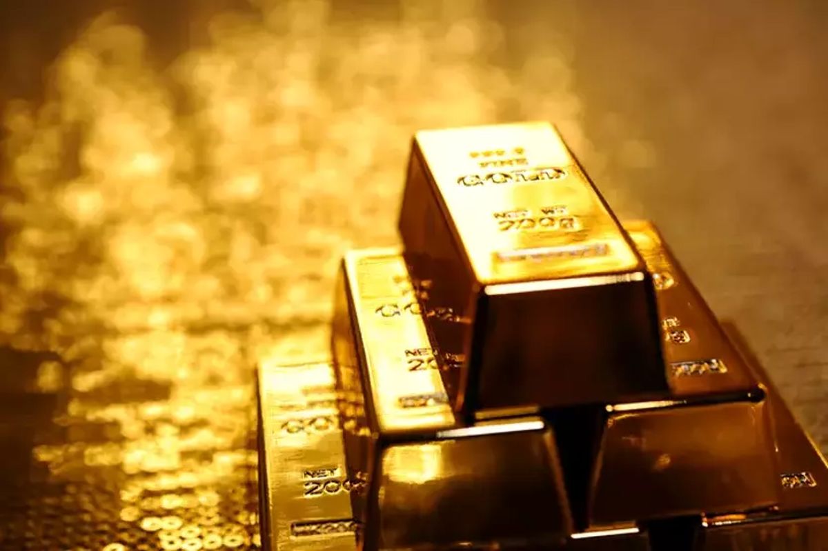 پیشبینی قیمت طلا تا پایان سال؛ آیا زمان مناسبی برای سرمایهگذاری است؟