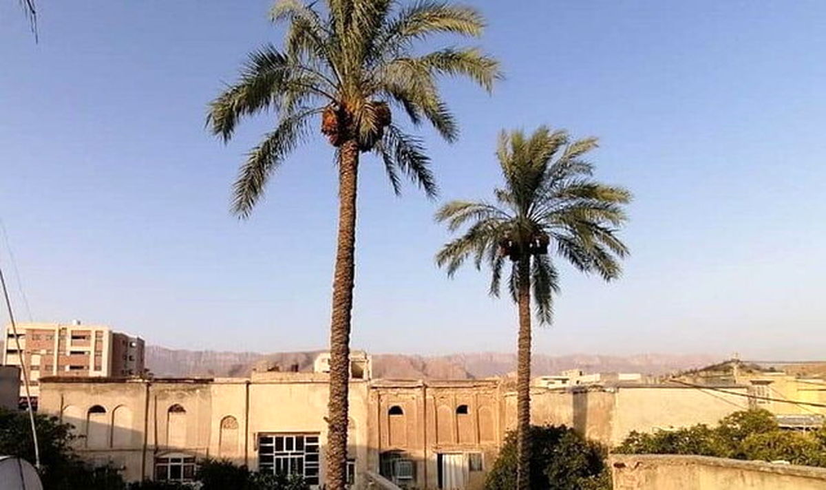 بزرگترین خانه قاجاری کازرون پاساژ میشود؟