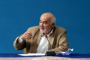 5 راز برخورد سرد روزنامه کیهان با خبر درگذشت احمد توکلی

