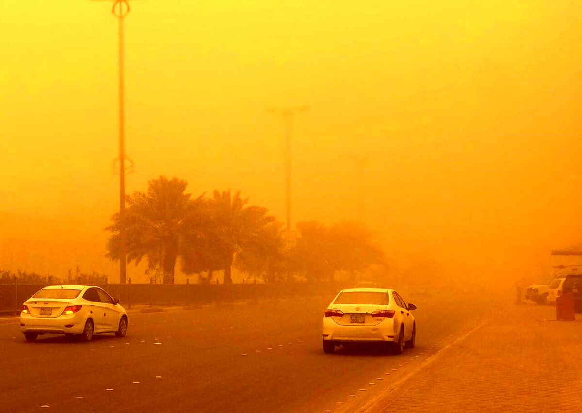 هشدار نارنجی وزش باد و ورود توده خاک از عراق به خوزستان