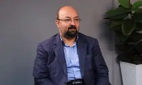 رئیس صداوسیما باید برکنار شود/ اخراج مجری و جابجایی مدیر شبکه افق کافی نیست/ یکی از ماموریت‌های صداوسیما دوقطبی‌سازی است
