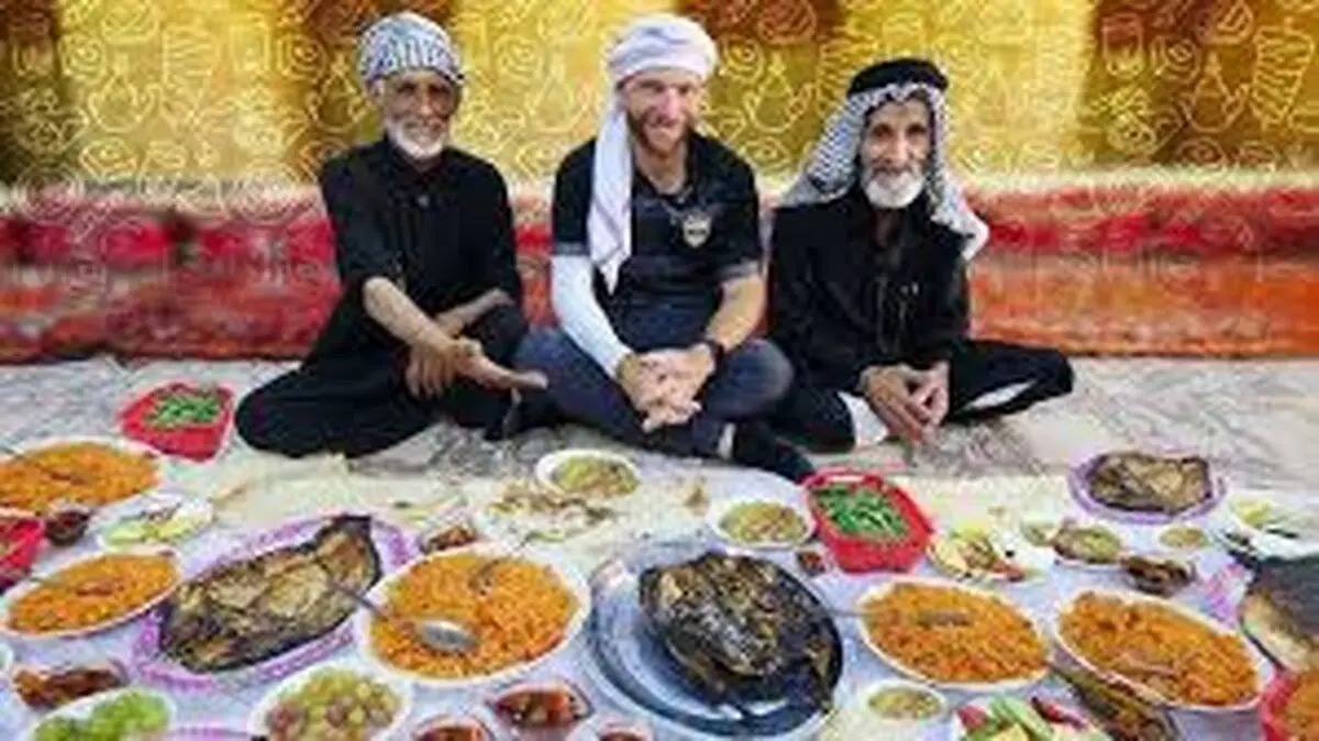 رسم جالب غذا خوردن عراقی‌ ها/ ویدئو 