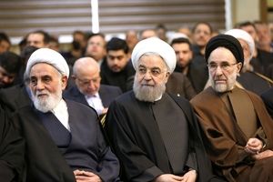 غیبت قالیباف و آملی لاریجانی در مراسم سالگرد هاشمی رفسنجانی/ احمد جنتی و ائمه جمعه تهران کجا بودند؟