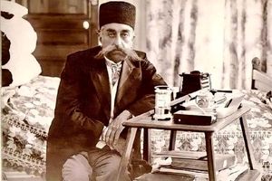 سفر در زمان؛ خاطرات مظفرالدین‌شاه: امشب عید مولود ماست؛ حاجب‌الدوله خبر برف و بارندگی تبریز را عرض کرده بود که ان‌شاءالله اسباب ارزانی و فراوانی خواهد بود 