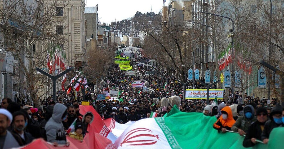 حدود ۲۱ میلیون نفر در راهپیمایی ۲۲ بهمن امسال شرکت کردند