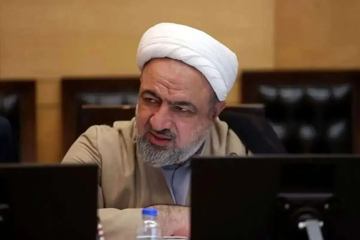 حمید رسایی: مدنی‌ زاده فعلا برای وزارت اقتصاد صلاحیت قانونی ندارد

