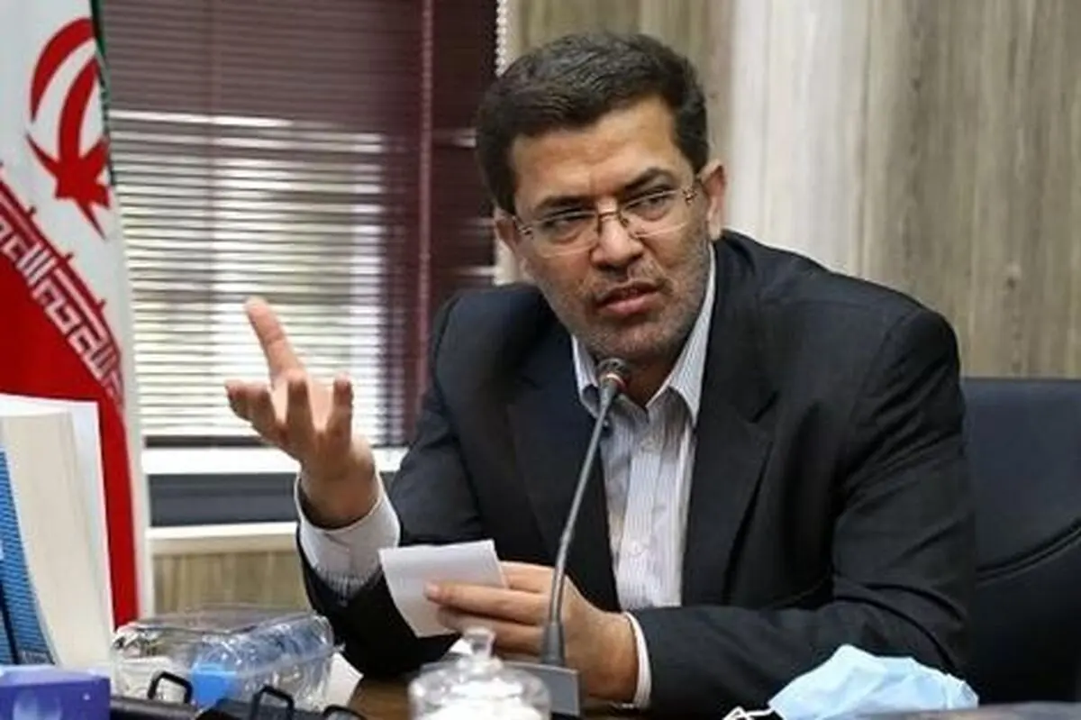 نایب رئیس کمیسیون اجتماعی مجلس: با تورم ۶۰ درصدی افزایش ۲۰ درصدی حقوق کارمندان جواب نمی‌دهد/خط فقر کلانشهرها هر نفر 8 میلیون است