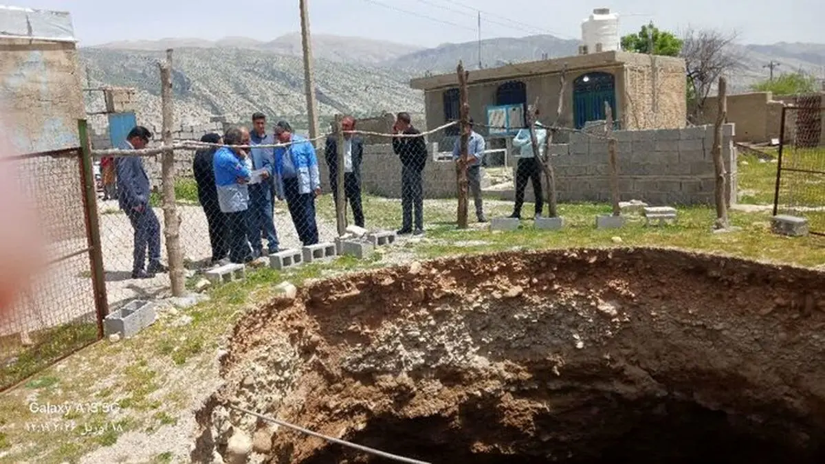 فرماندار میاندورود: فرونشست جاده سورک - نکا بدون خسارت مهار شد
