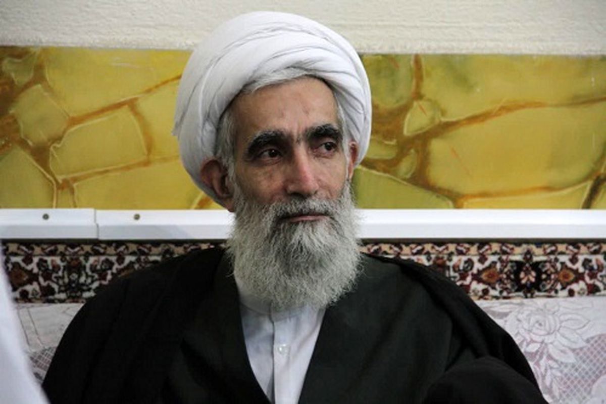 حامد وفسی، روحانی حامی تجمعات حجاب: ملیت، خلاف اسلام است/ ملی گرایی خلاف آیات الهی است/ سرود ملی، مطرب بازی است و مگر خاک، مقدس میشود؟/ اینور مرز و سیم خاردار با آنور چه تفاوتی دارد؟/ ویدئو