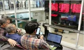 بورس به دلار و طلا باخت

