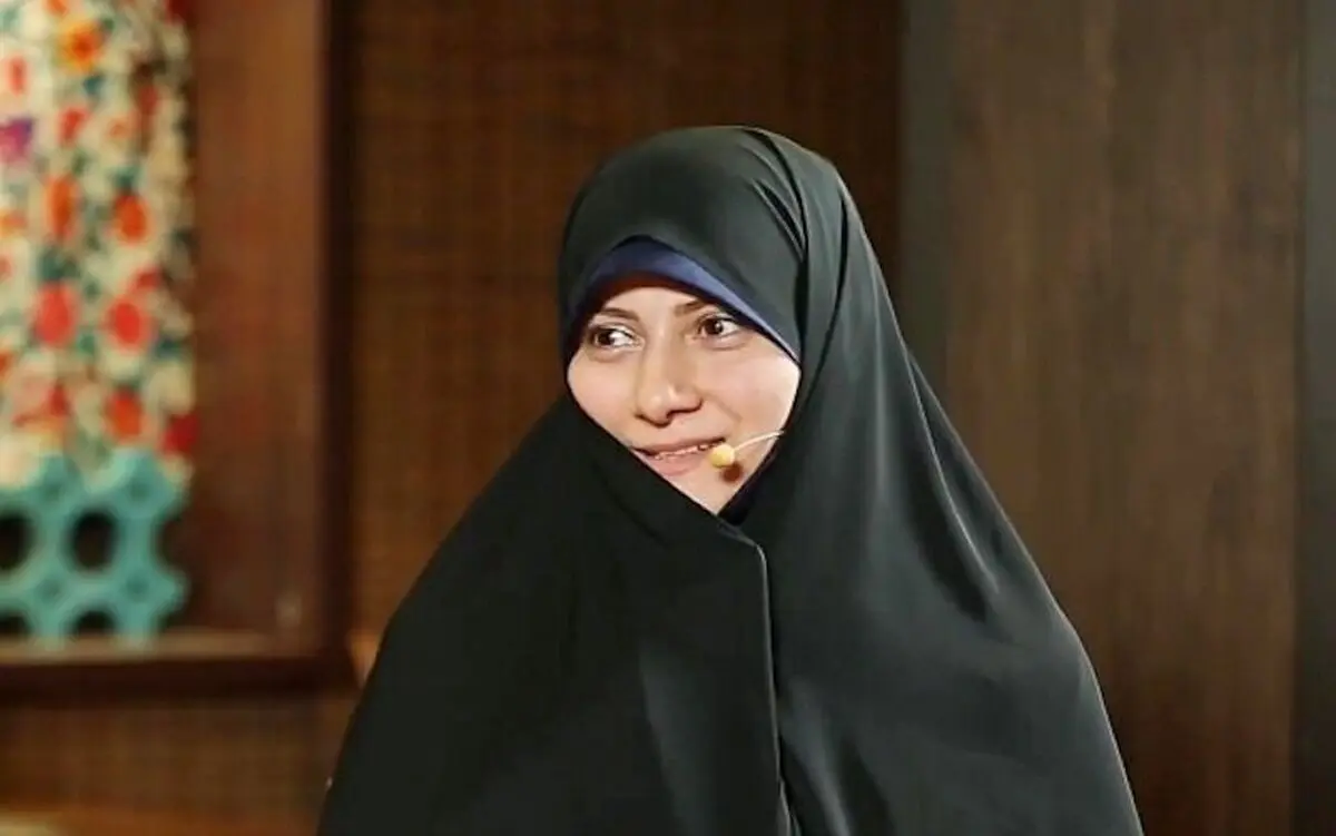 سخنرانی اهانت کننده به رییس جمهور و مبتکر طرح کلینیک ترک بی‌حجابی لغو شد/ عکس
